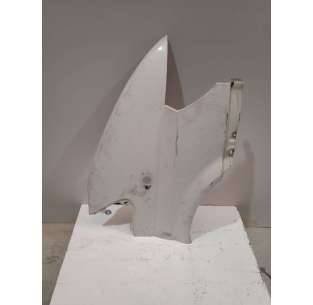 ALETA DELANTERA DERECHA...