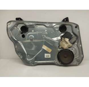 ELEVALUNAS DELANTERO...