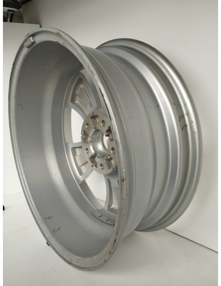 Recambio de llanta para kia sportage drive 4x2 referencia OEM IAM 529103U200  