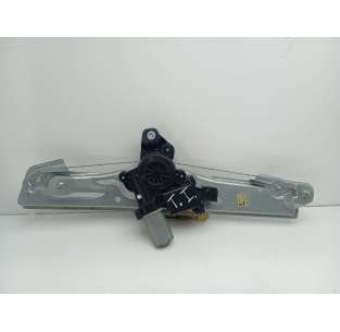 ELEVALUNAS TRASERO...