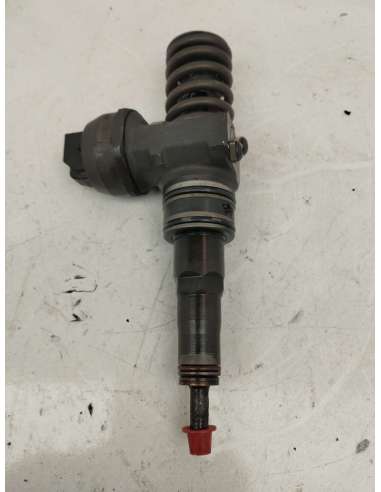 INYECTOR VOLKSWAGEN GOLF IV BERLINA...