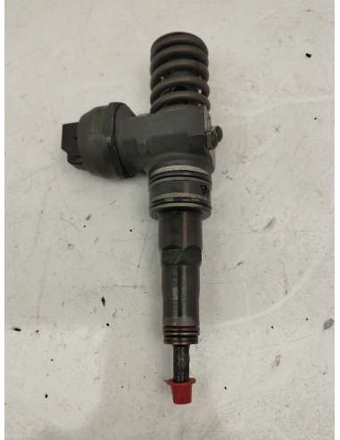 INYECTOR VOLKSWAGEN GOLF IV BERLINA...