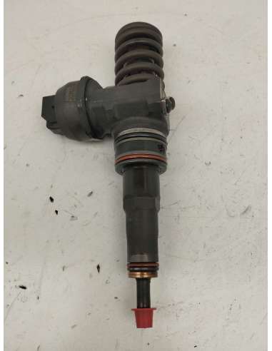 INYECTOR VOLKSWAGEN GOLF IV BERLINA...