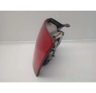 PILOTO TRASERO DERECHO -... 2