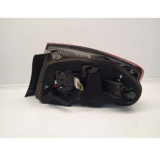 PILOTO TRASERO IZQUIERDO... 2