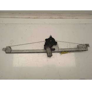 ELEVALUNAS DELANTERO...