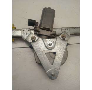 ELEVALUNAS DELANTERO... 2