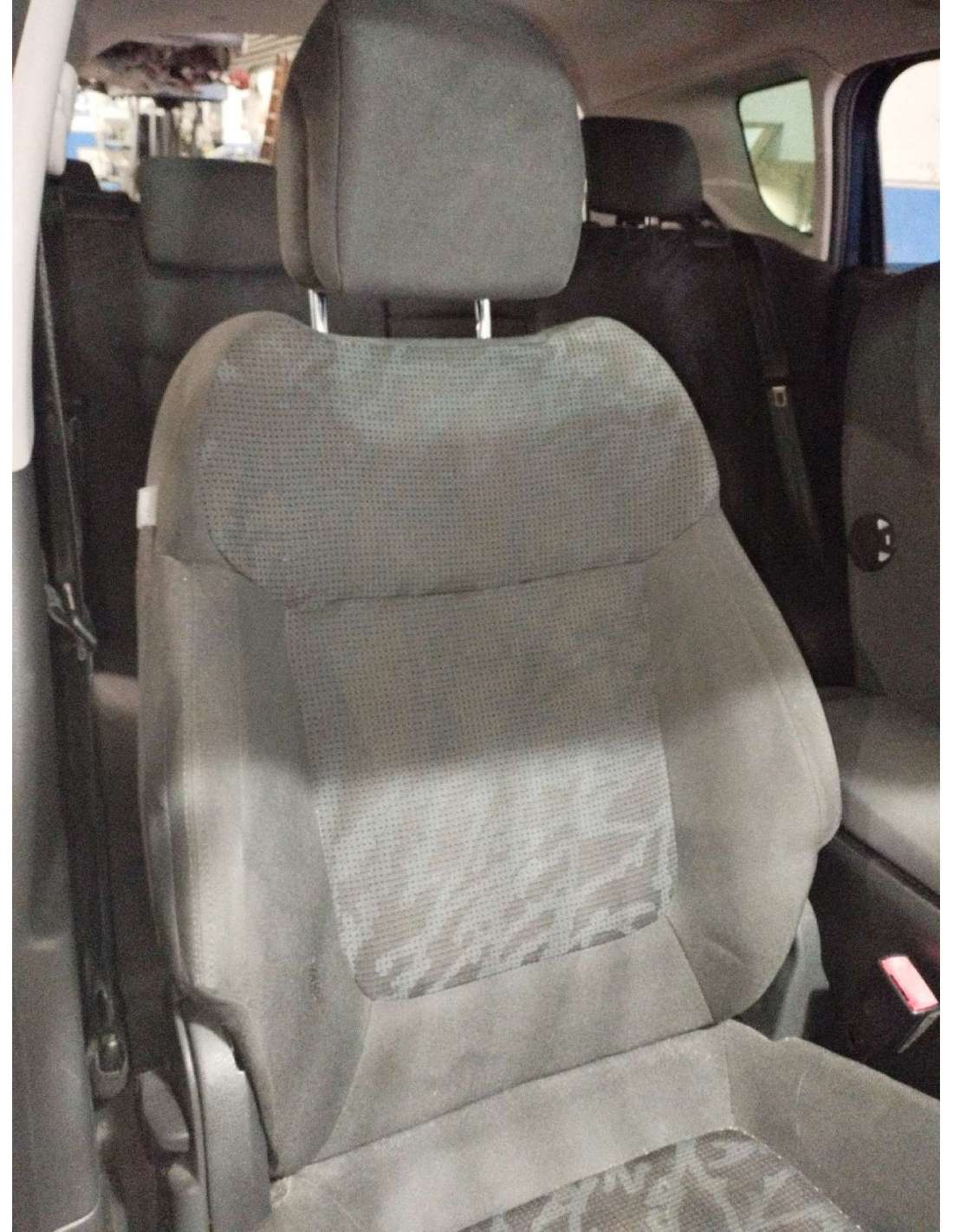 ASIENTO DELANTERO DERECHO PEUGEOT... ASIENTO DELANTERO DERECHO PEUGEOT...