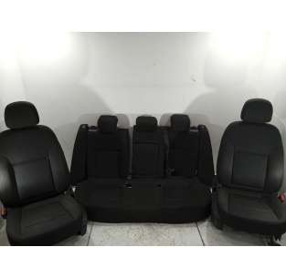 JUEGO ASIENTOS COMPLETO...