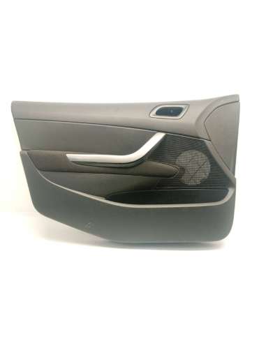 GUARNECIDO PUERTA DELANTERA IZQUIERDA...