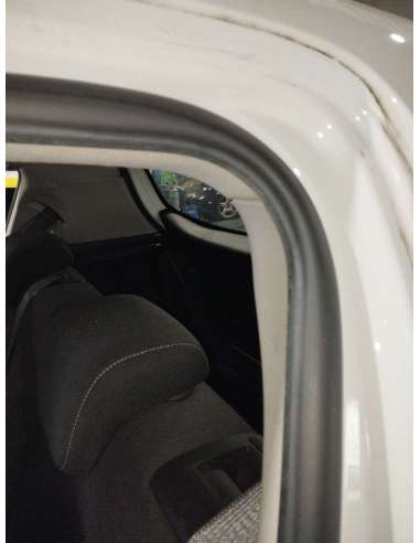 GOMAS CONTORNO PUERTA CHEVROLET AVEO...