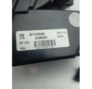 PILOTO TRASERO DERECHO... 2