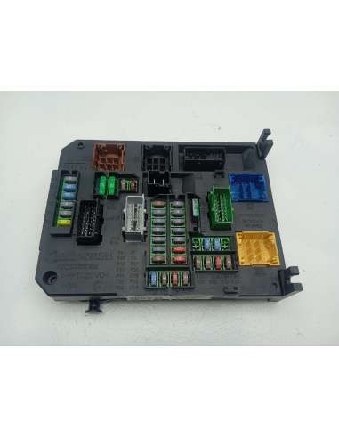 CAJA RELES / FUSIBLES - 812772 /...