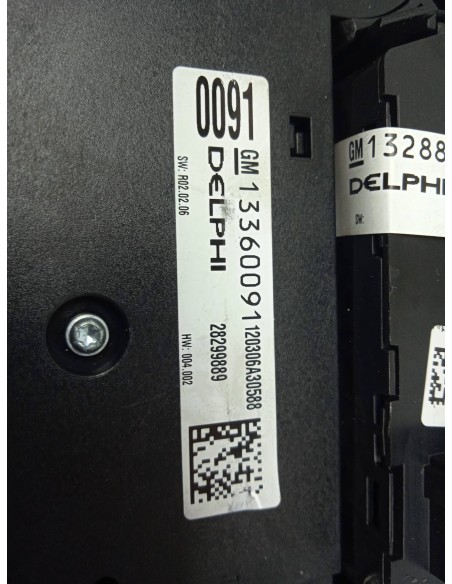 Recambio de mando multifuncion para opel astra j sports tourer 1.7 16v cdti referencia OEM IAM 13360091  