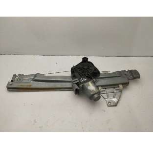 ELEVALUNAS TRASERO...