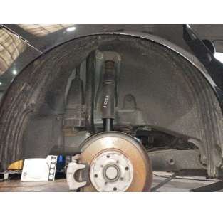 PASO RUEDA TRASERO DERECHO...