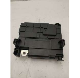 CAJA RELES / FUSIBLES... 2