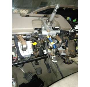 COLUMNA DIRECCION SSANGYONG...