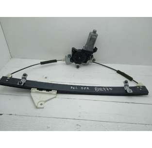 ELEVALUNAS DELANTERO...