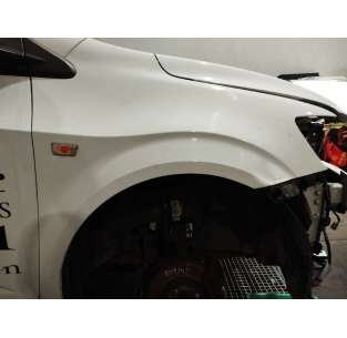 ALETA DELANTERA DERECHA...