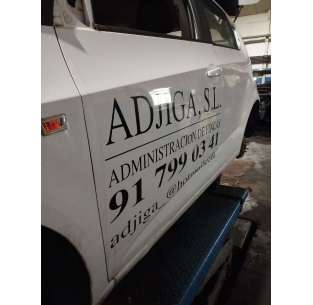 PUERTA DELANTERA IZQUIERDA... 2