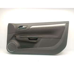 GUARNECIDO PUERTA DELANTERA...