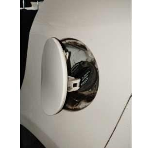 TAPA EXTERIOR COMBUSTIBLE... 2