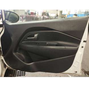 GUARNECIDO PUERTA DELANTERA...