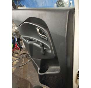 GUARNECIDO PUERTA TRASERA... 2