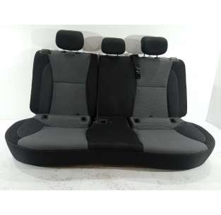 ASIENTOS TRASEROS HYUNDAI...