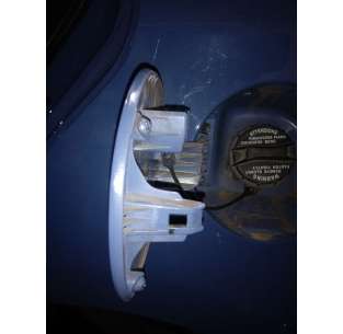 TAPA EXTERIOR COMBUSTIBLE... 2