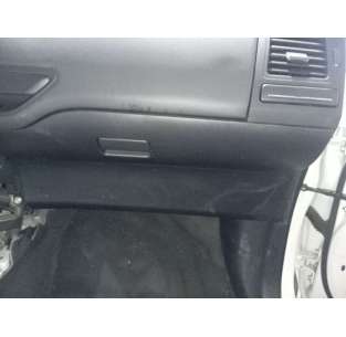 GUANTERA TOYOTA AURIS (E15)...