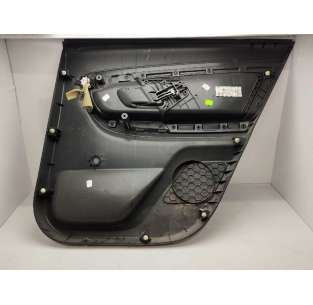 GUARNECIDO PUERTA TRASERA... 2