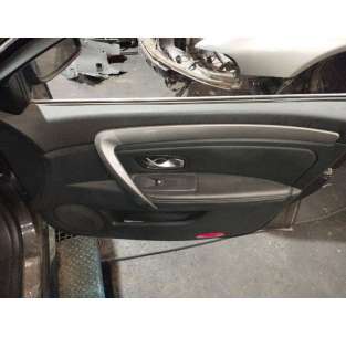 GUARNECIDO PUERTA DELANTERA... 2