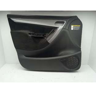 GUARNECIDO PUERTA DELANTERA...