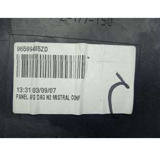 GUARNECIDO PUERTA DELANTERA... 2