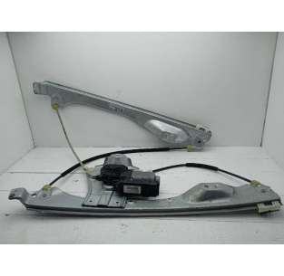 ELEVALUNAS DELANTERO...