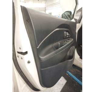 GUARNECIDO PUERTA DELANTERA... 2