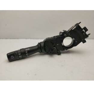 MANDO LUCES KIA RIO (UB)...