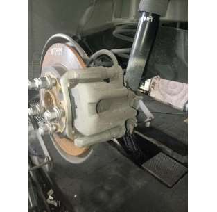 PINZA DE FRENO TRASERA...