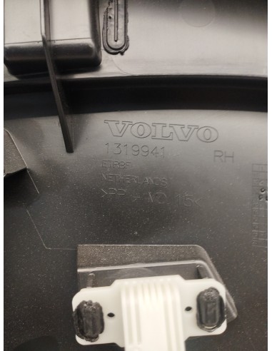 Recambio de guarnecido puerta trasera derecha para volvo v40 kinetic referencia OEM IAM 1319941  