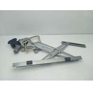 ELEVALUNAS DELANTERO...