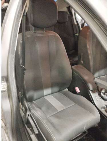 ASIENTO DELANTERO DERECHO RENAULT...