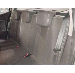 ASIENTOS TRASEROS RENAULT... 2