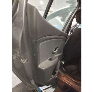 GUARNECIDO PUERTA TRASERA... 2