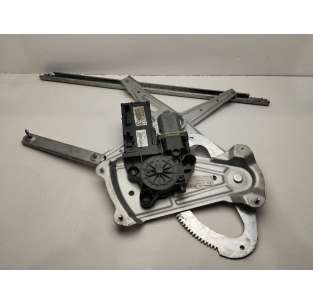 ELEVALUNAS DELANTERO...