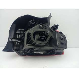 PILOTO TRASERO IZQUIERDO... 2