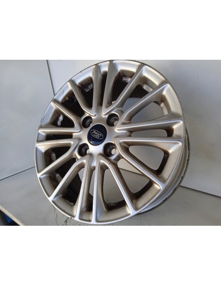 Recambio de llanta para ford ka+ ultimate referencia OEM IAM J7BC1007BA  
