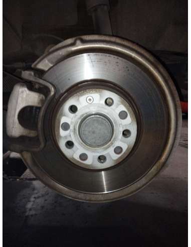 MANGUETA TRASERA IZQUIERDA VOLKSWAGEN...