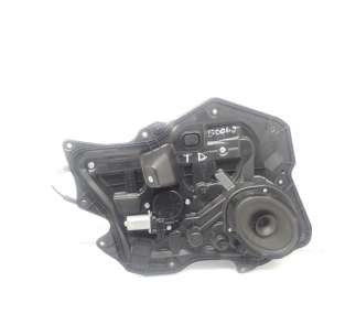 ELEVALUNAS TRASERO DERECHO...